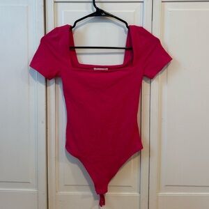 Aritzia Contour Squareneck Bodysuit